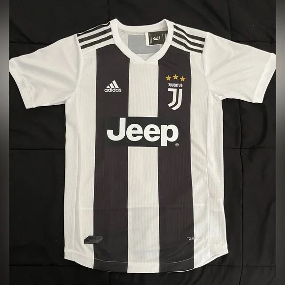 Ronaldo #7 Juventus Home 2018 retro Jersey Player Version slim fit Small Fit - Picture 2 of 5